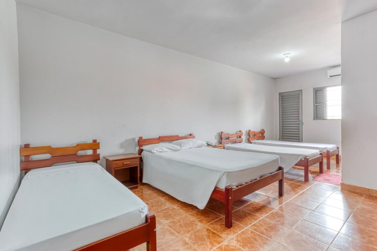 Hotel Aguia Morrinhos  外观 照片