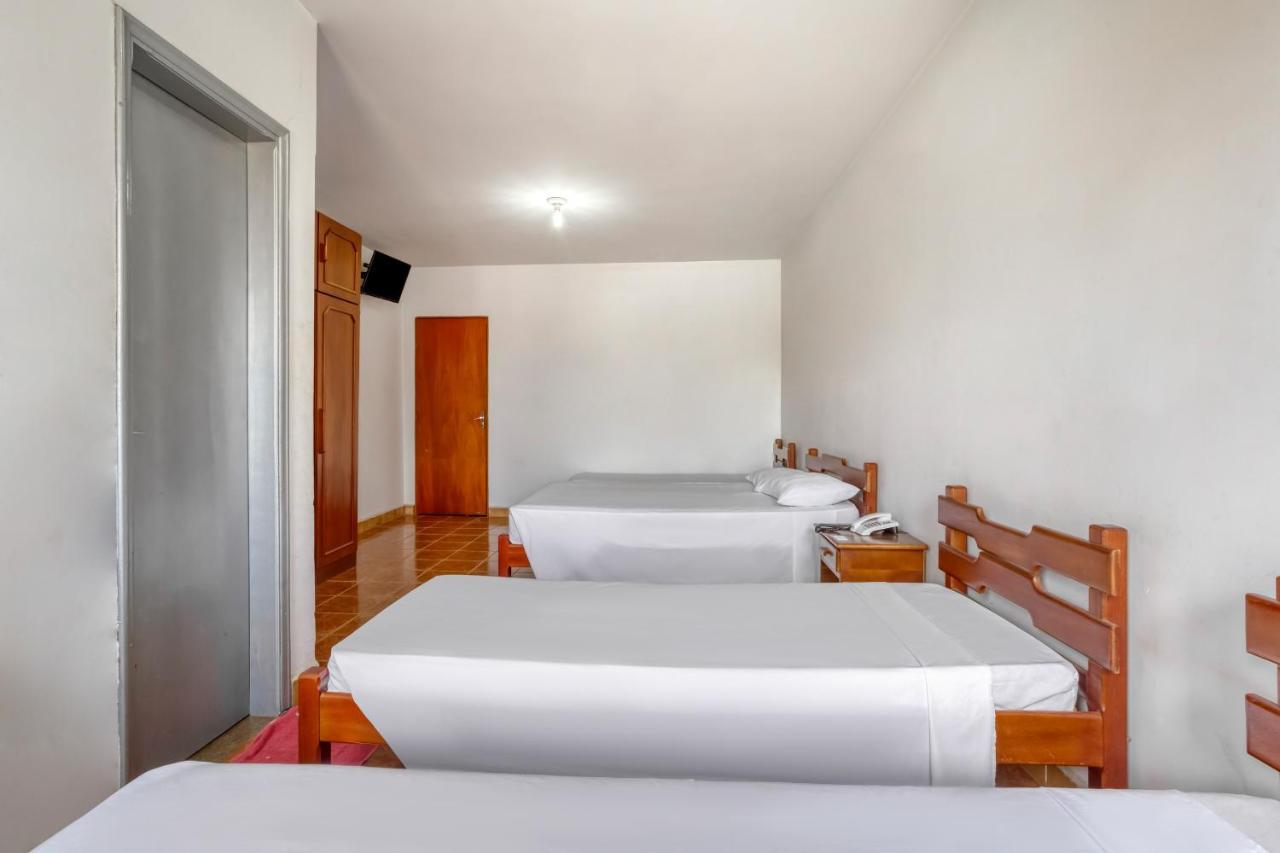 Hotel Aguia Morrinhos  外观 照片